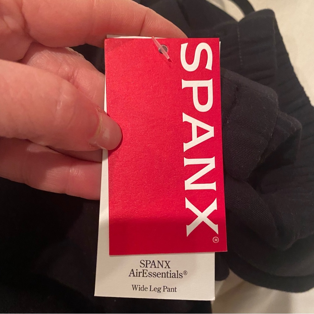SPANX NWT air essential wide leg pull on pants in dark black size Medium - Picture 9 of 13
